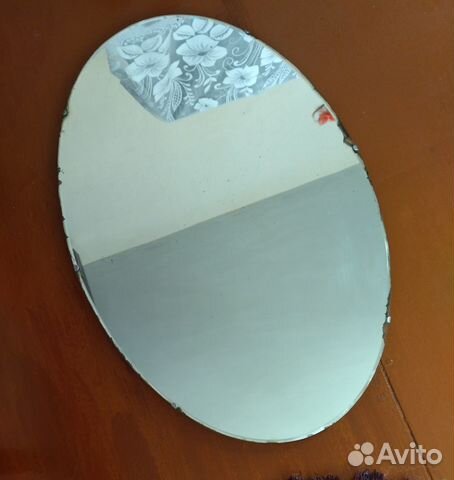 Зеркало с креплением