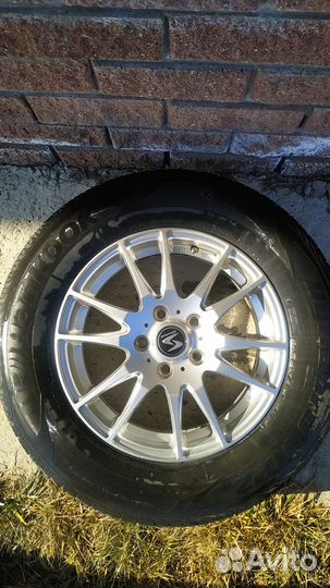 Hankook Dynapro HP2 RA33 215/70 R16 100