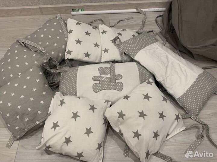 Бортики в детскую кроватку