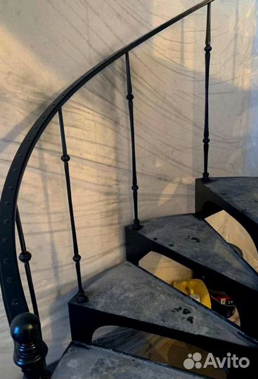 Лестницы на металлокаркасе под ключ