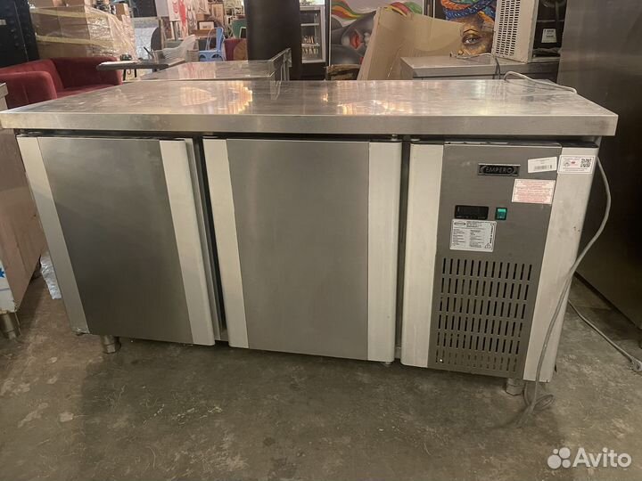 Морозильный стол