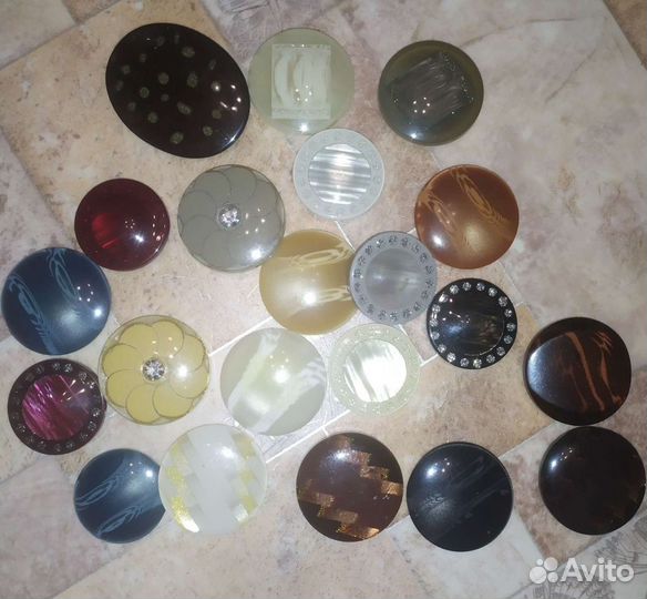 Пуговицы, заклепки