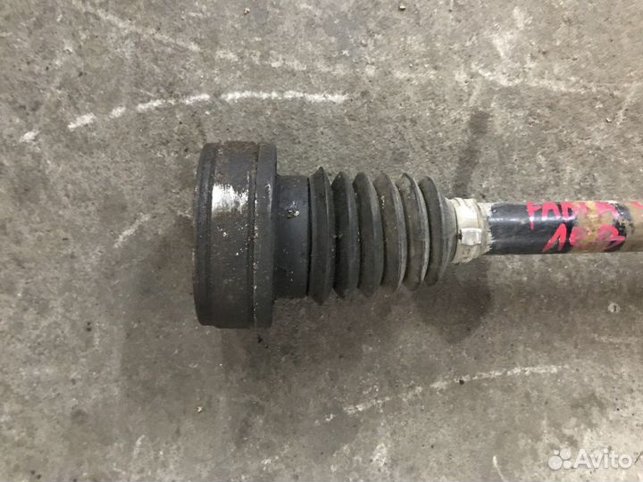 Полуось (привод) передний левый