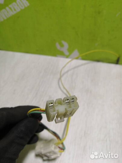 Датчик температуры Митсубиси Лансер 10