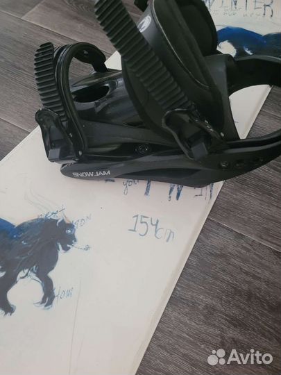 Сноуборд с креплениями