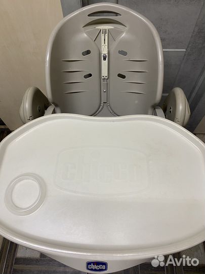 Стульчик для кормления chicco