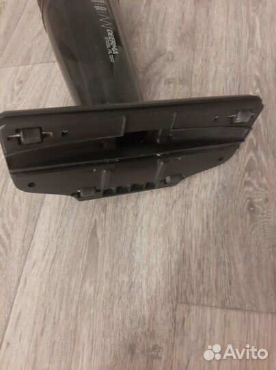 Вертикальный пылесос Deerma