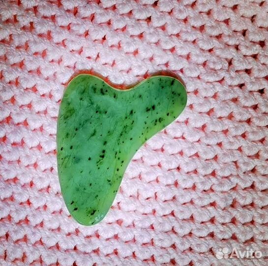 Массажеры из нефрита, гуаша, скребок, пластина