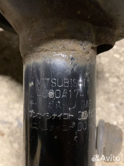 Mitsubishi outlander амортизатор стойка