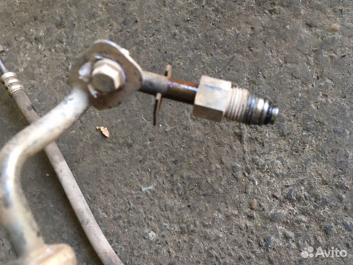 Nissan almera g15 Трубка гура