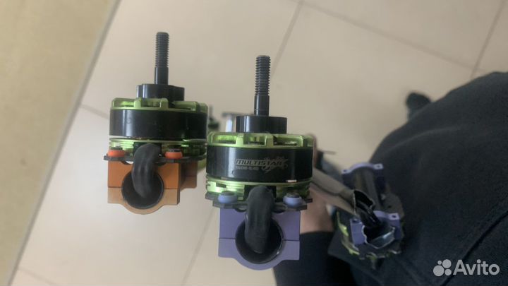 Электро моторчик multistar 3508-640Kv