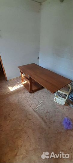 Журнальный столик