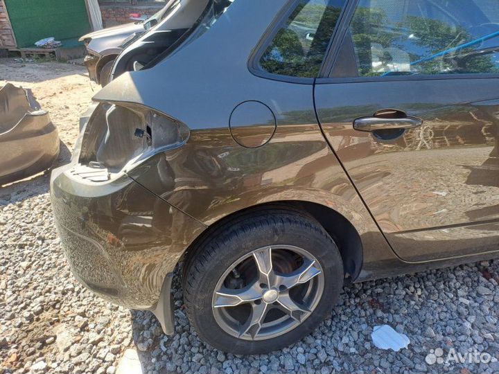 Крыло заднее правое Citroen C4