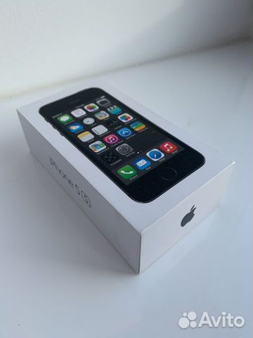 Пустая коробка от iPhone 5s