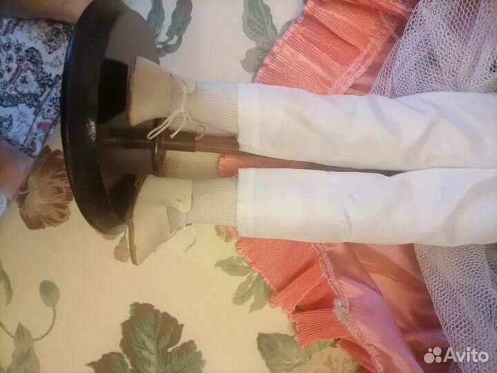 Кукла фарфоровая коллекционная большая