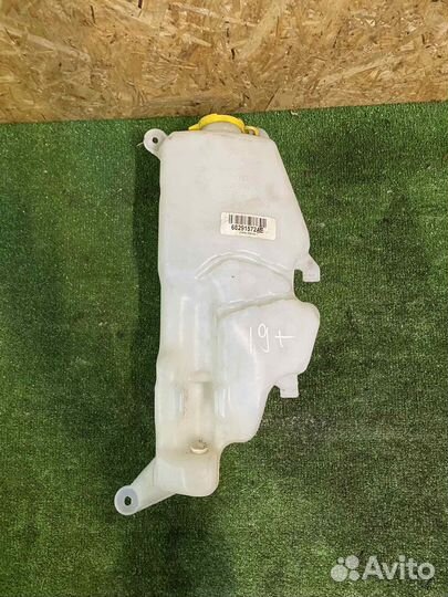 Dodge RAM 2019- бачок омывателя в сборе