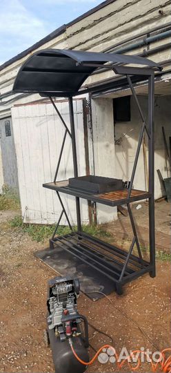 Мангал с изогнутой крышей