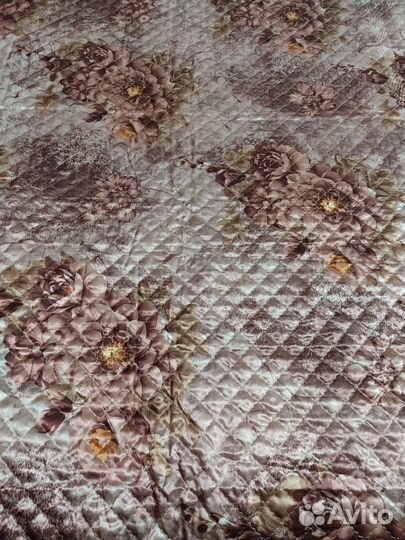 Покрывало на двуспальную кровать