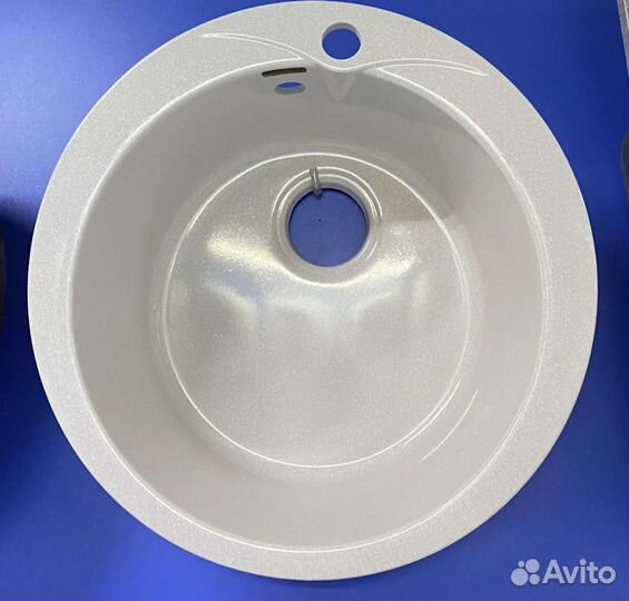 Мойка на кухню новая в наличии