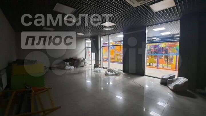 Сдам торговое помещение, 60 м²