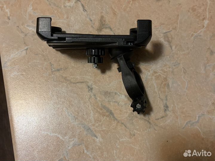 Держатель для телефона на электросамокат