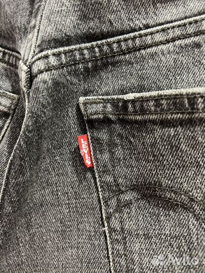 Джинсы Levi's 501 серые