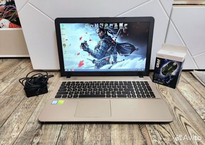 Игровой asus core i3-6006-4 ядра/Nvidia/SSD/озу8