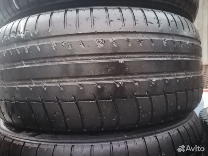 Triangle Sportex TSH11 215/50 R17