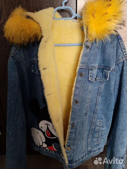 Куртка джинсовая