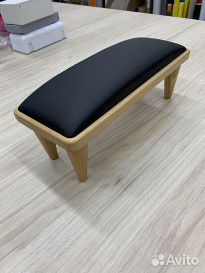 Подставка для рук маникюрная