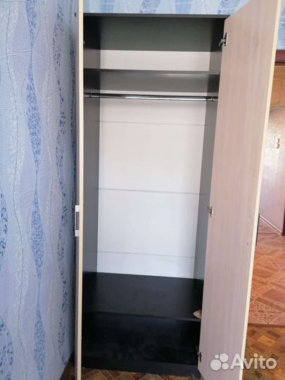 Шкаф стенка