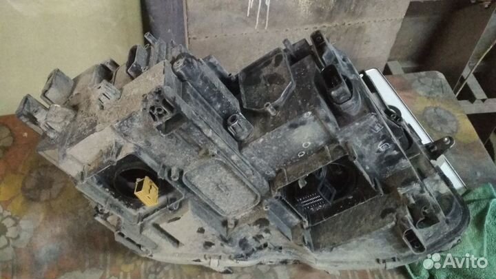 Передняя левая фара Фольксваген Тигуан 2019