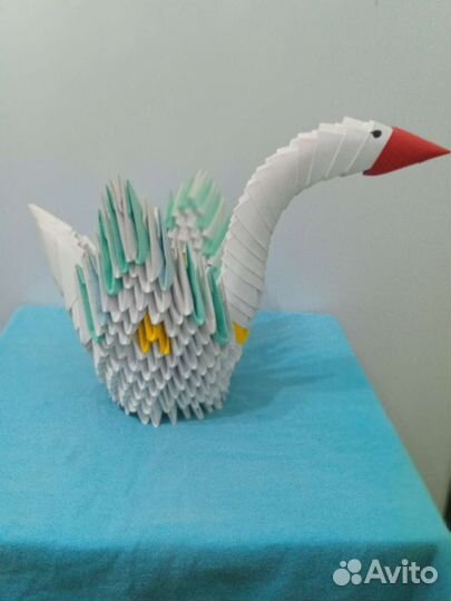 Лебедь аригами