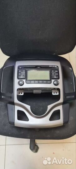 Рамка центральной консоли i30 2010