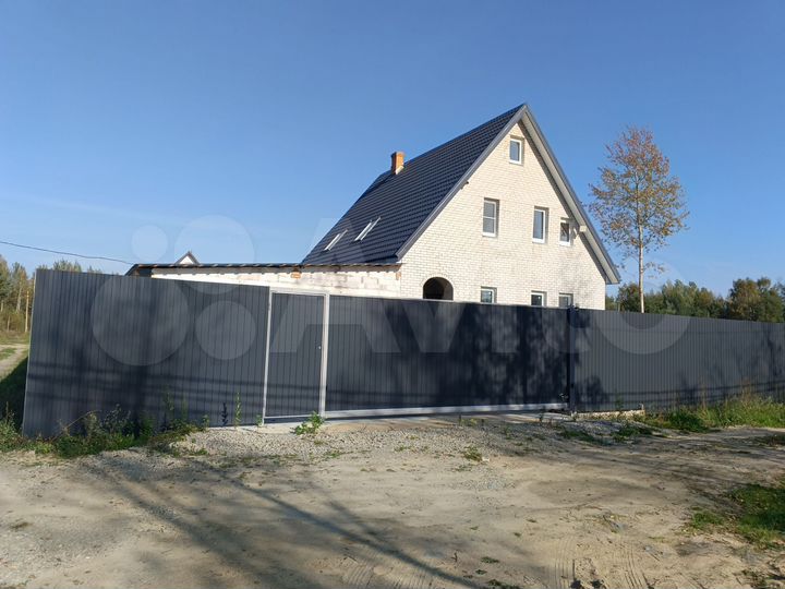 Дом 170 м² на участке 16 сот.