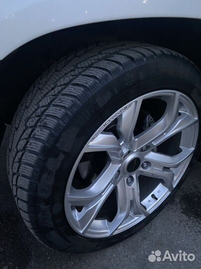 Диски R22 5x150 Land Cruiser 285/45R22