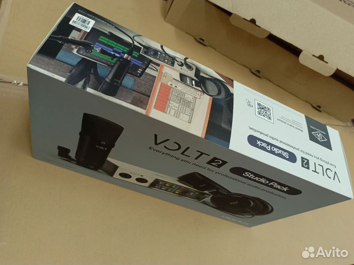 Звуковая карта Universal Audio Volt 2 Studio Pack