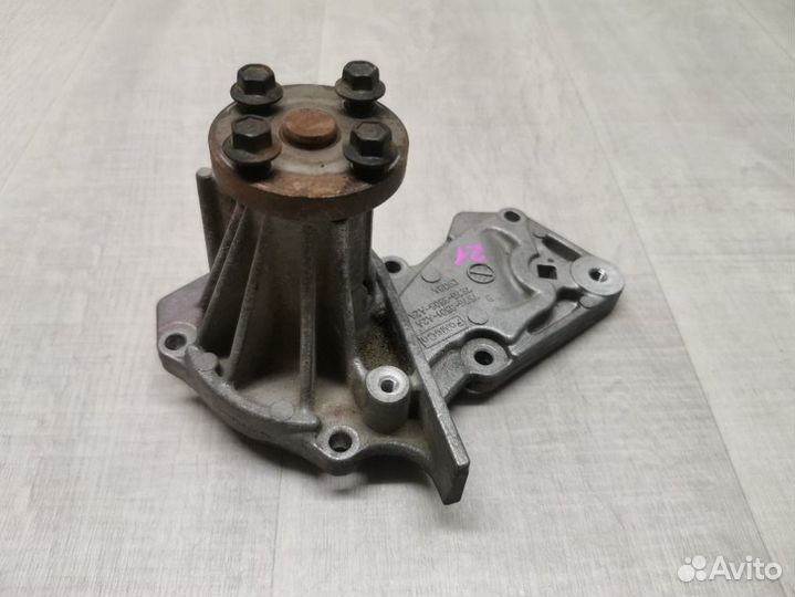 Насос водяной Помпа Ford Fusion 1.6 fyja 2007