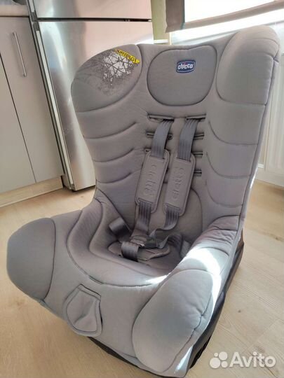 Автокресло chicco cosmos