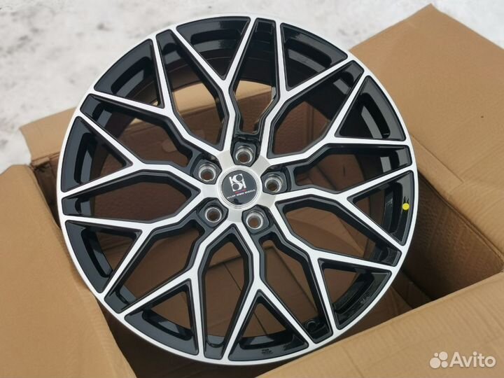 Диски Vossen HF2 r17 Toyota/Kia/Mazda/Nissan/Lexus