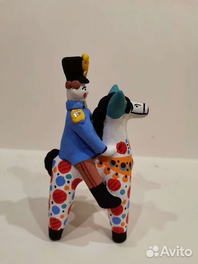 Всадник офицер на лошади 15см Дымковская игрушка