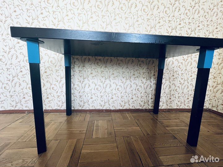 Стол письменный черный