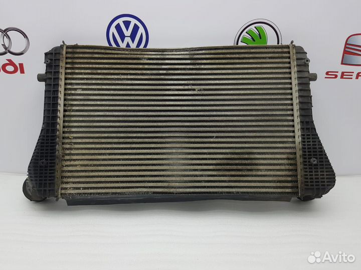 Радиатор интеркулера VW