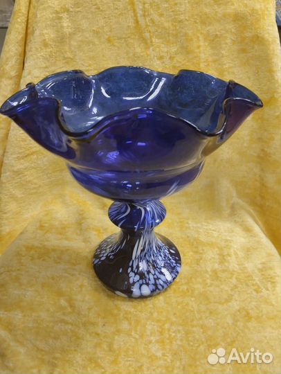 Вазочки красный май