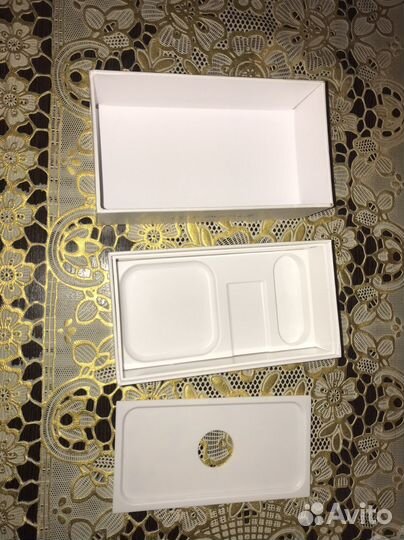 Коробка от iPhone 5s