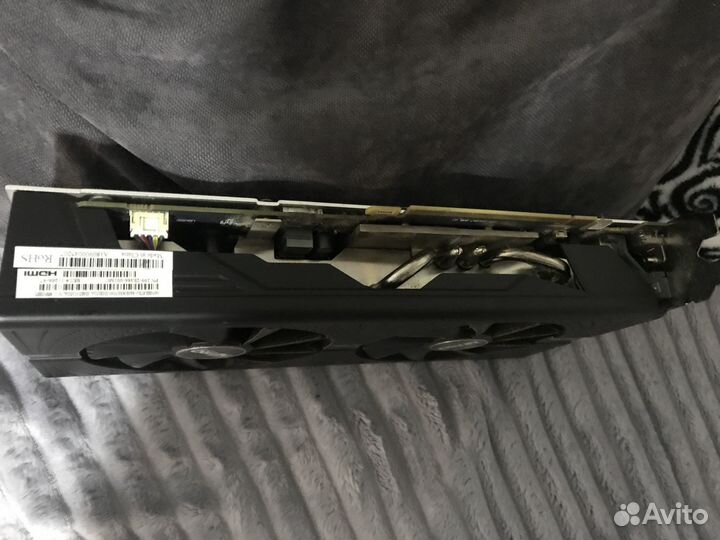 Видеокарта Nitro+ Radeon RX 570 8GB