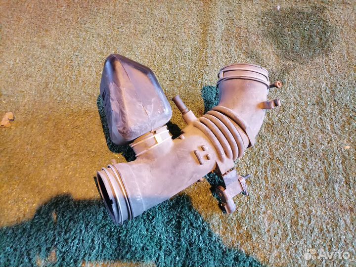 Патрубок воздушного фильтра 3S-FE 17881-74670 Toyo