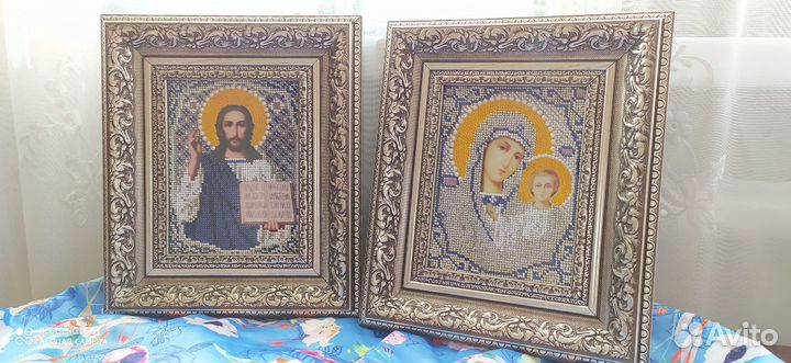 Вышитые иконы из бисера