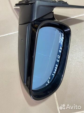 Зеркало правое Audi A8 2004
