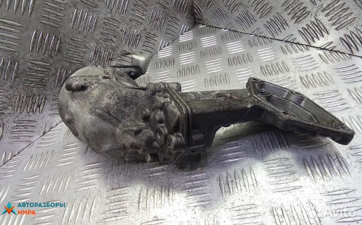 Корпус масляного фильтра дизельный Mercedes-Benz